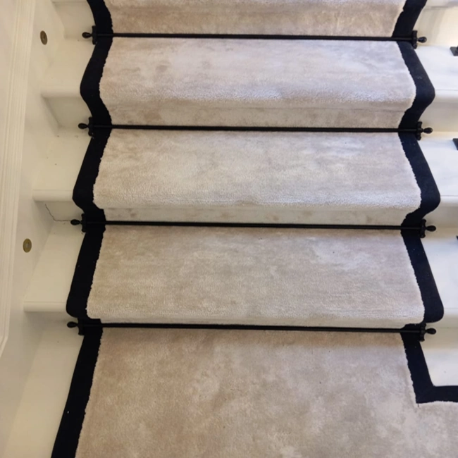 Woo Stair Sisal Carpet in Border Style
